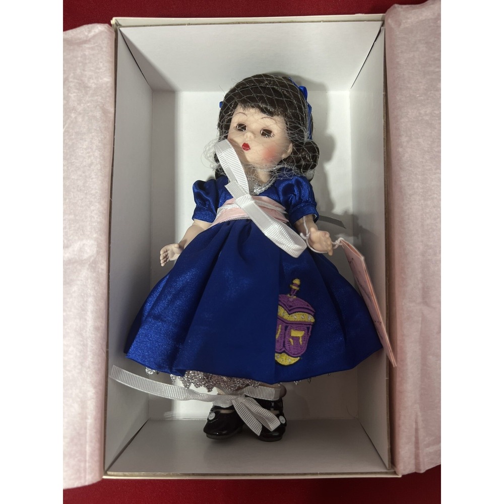 Madame Alexander Hanukkah 50395 Brunette Blue Dress 2009